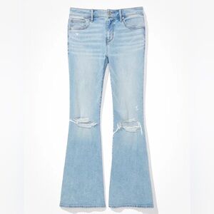 American Eagle Outfitters Size 18 High-Rise Kick Crop Ripped Light Wash Jeans